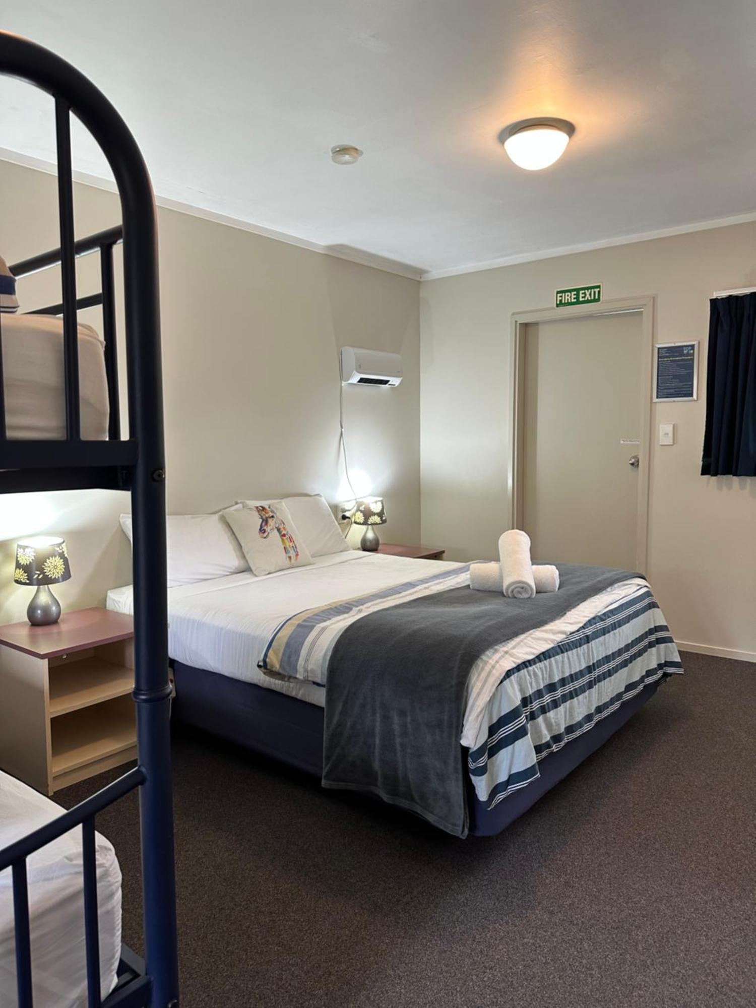 Franz Josef Top 10 Holiday Park Extérieur photo
