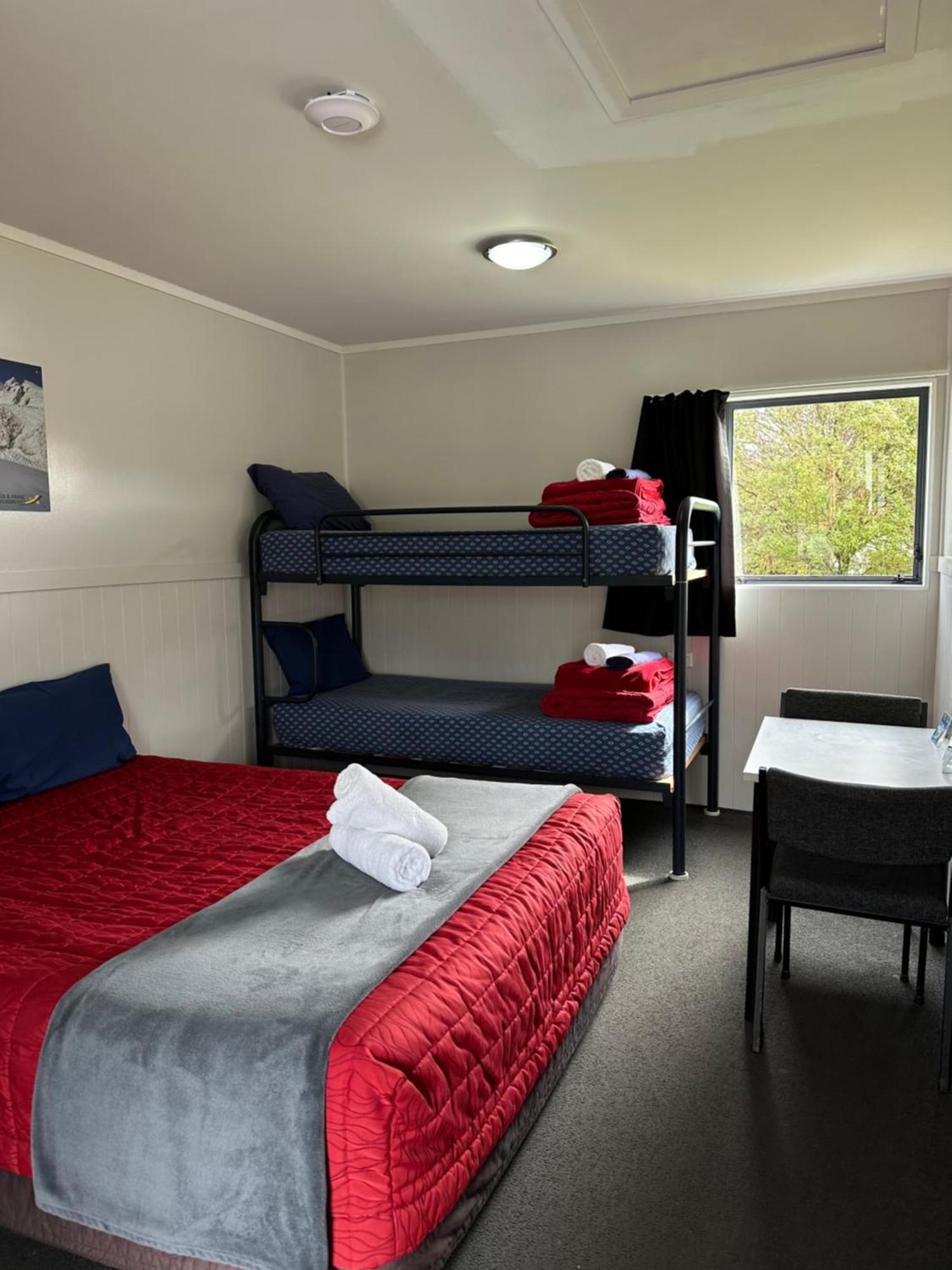 Franz Josef Top 10 Holiday Park Extérieur photo